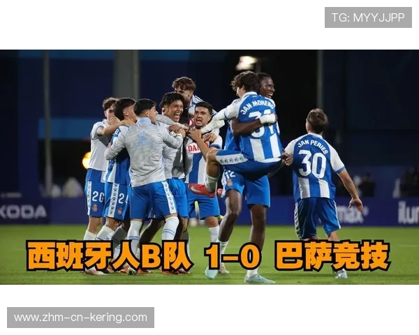 巴萨青训双子星连线制造场面高潮,全场爆发雷鸣掌声 巴萨青训双子星连线制造场面高潮,全场爆发雷鸣掌声